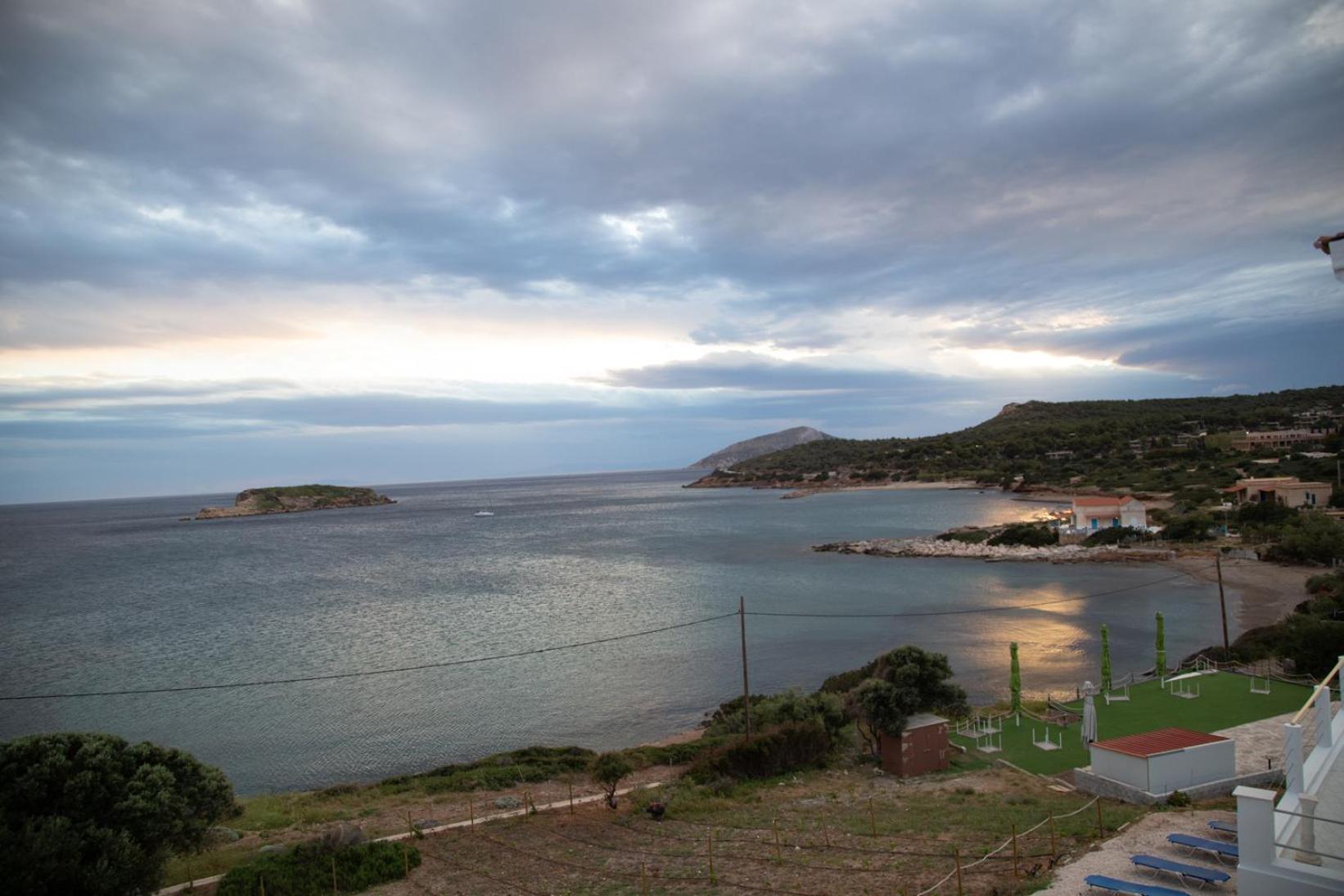 Poseidon Apartments And Villas By The Sea Sounion Exterior photo